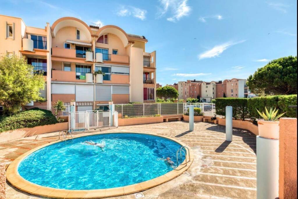 Residence Port Soleil Duplex T3 46 M2 Climatise Gruissan Exterior photo
